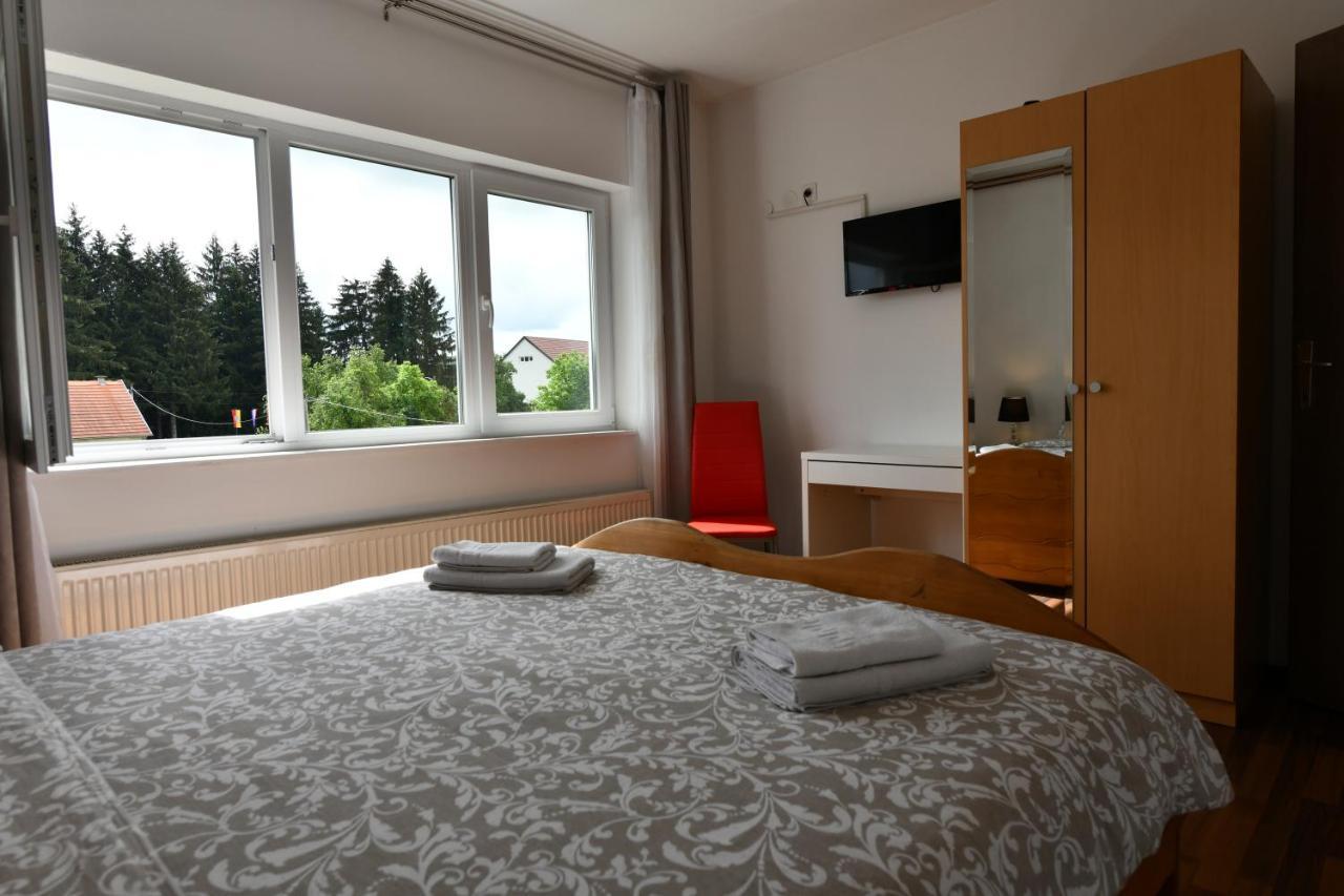 Apartment Marija Zupan Rakovica Luaran gambar