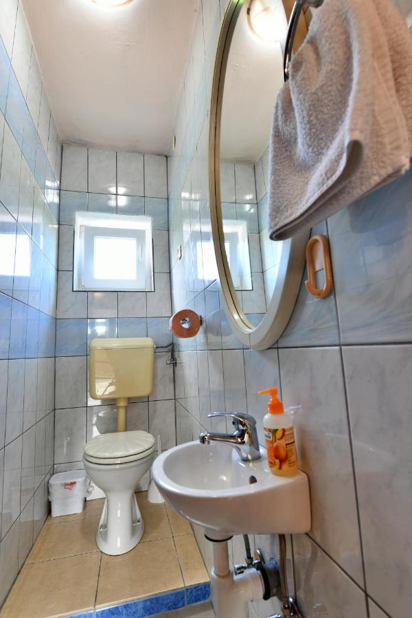 Apartment Marija Zupan Rakovica Luaran gambar