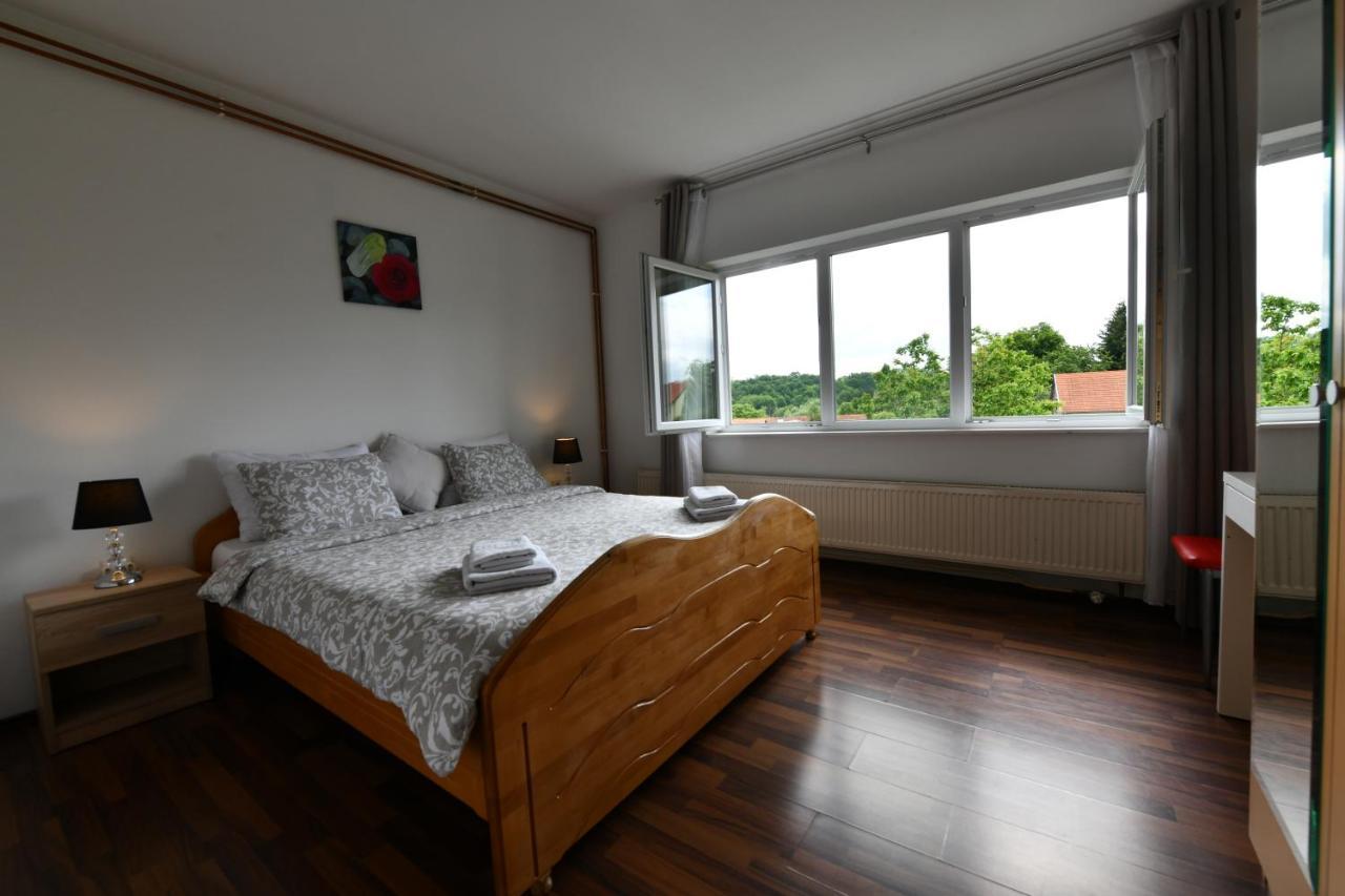 Apartment Marija Zupan Rakovica Luaran gambar